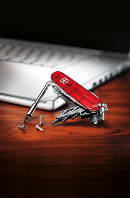 VICTORINOX CyberTool 34_2